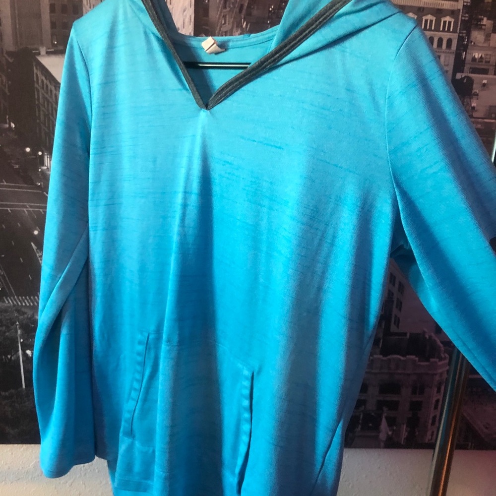 under amour shirt